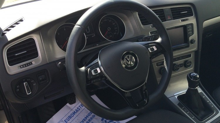 Volkswagen Golf VII 1.6 TDI 110 CV Conforline Bluemotion