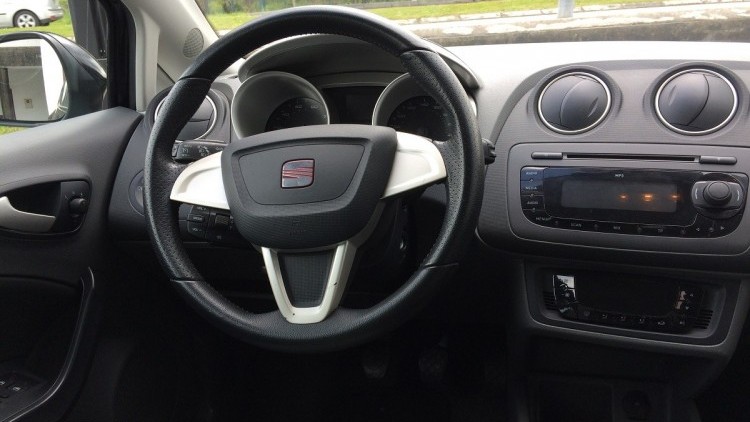 Seat Ibiza 1.4 16V Signo