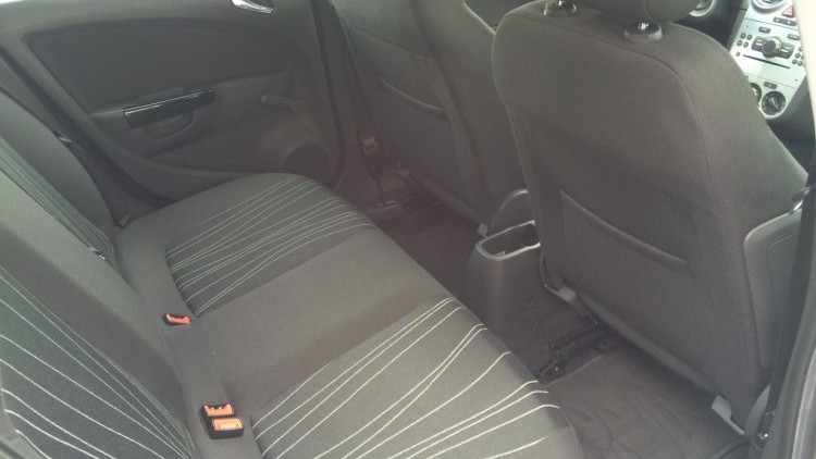 Opel Corsa 1.2 ENJOY