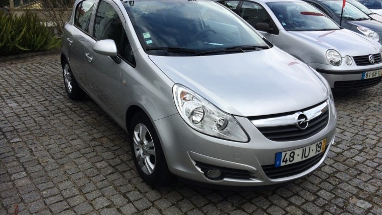 Opel Corsa 1.2 ENJOY