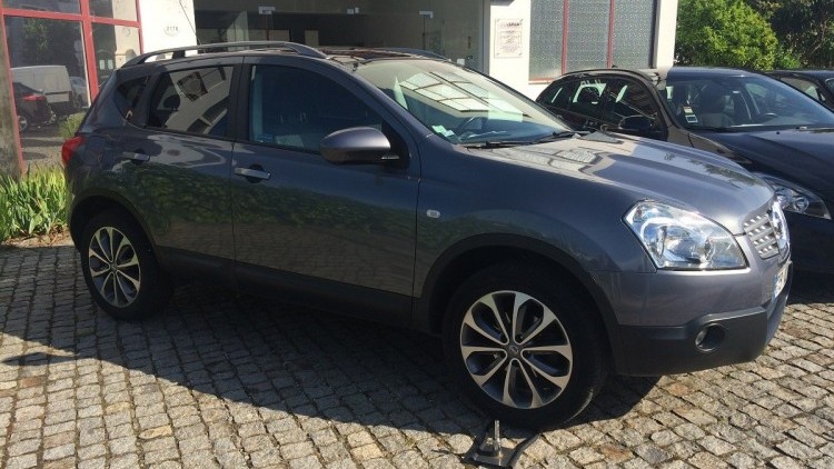 Nissan Qashqai Tekna Sport 18
