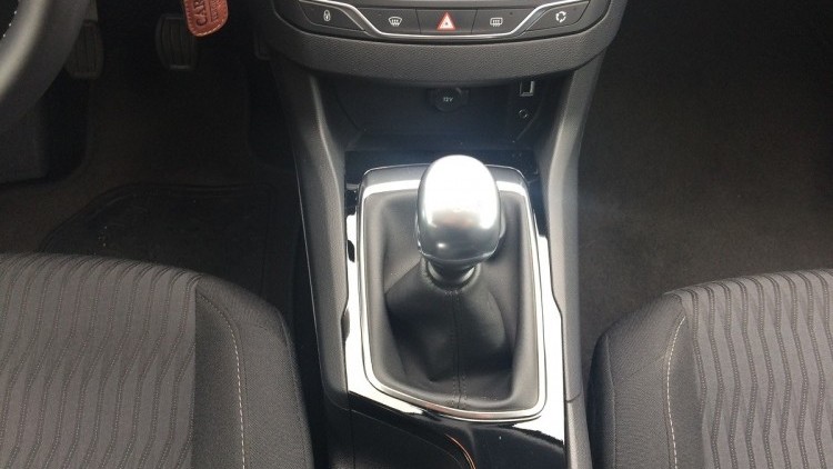 Peugeot 308 SW 1.6 BlueHdi 120 CV Active